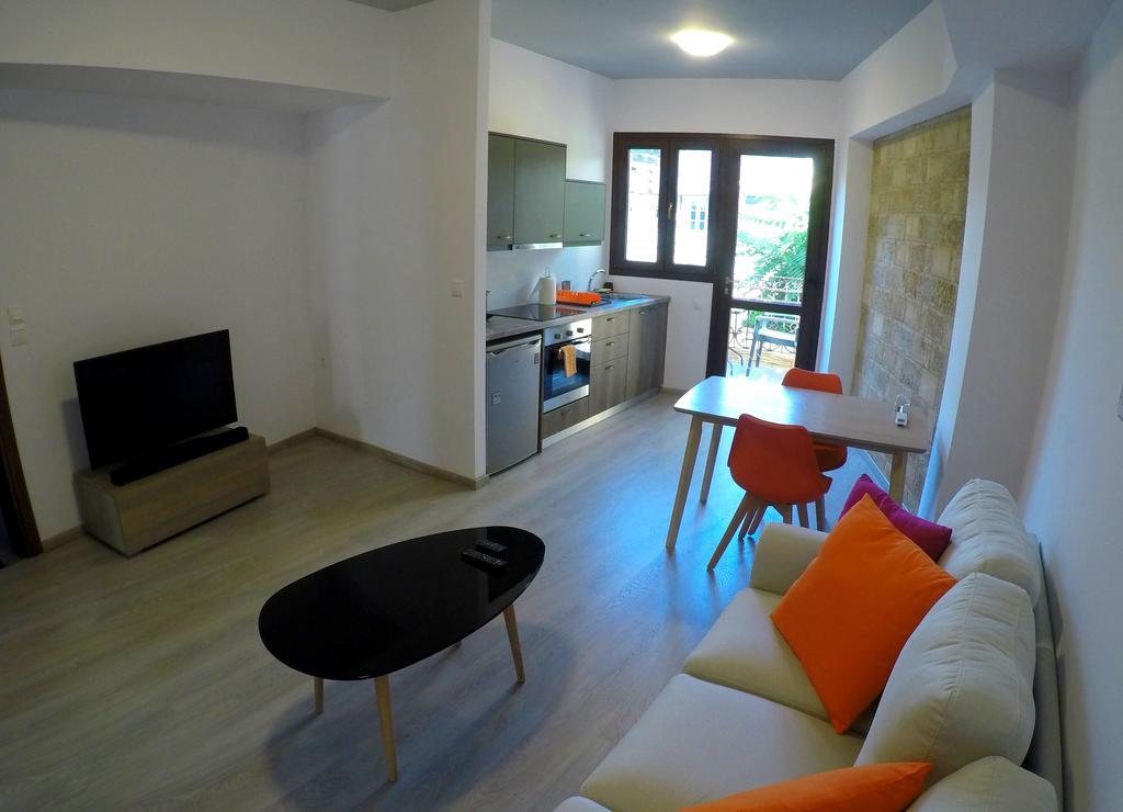 Mulberry Suites Rhodes City Extérieur photo